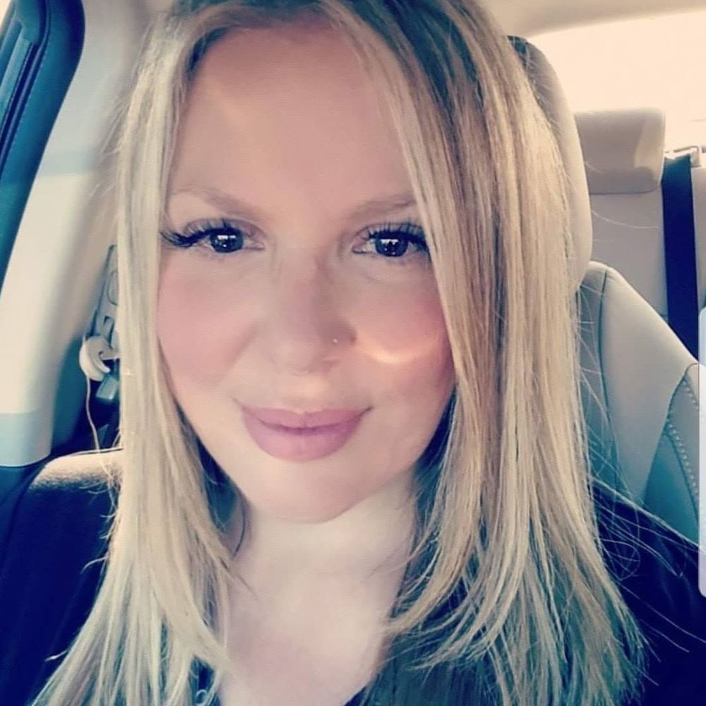 Meet your Posher, Jennifer